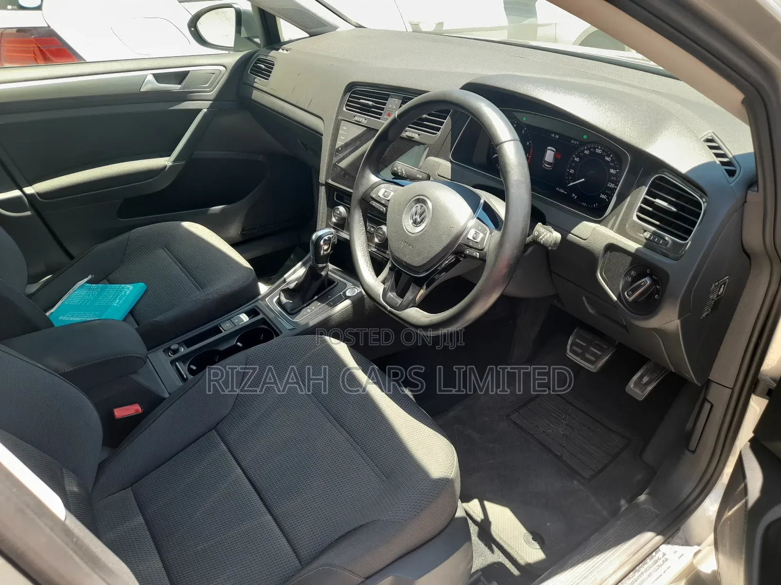 Volkswagen Golf 2019 Silver