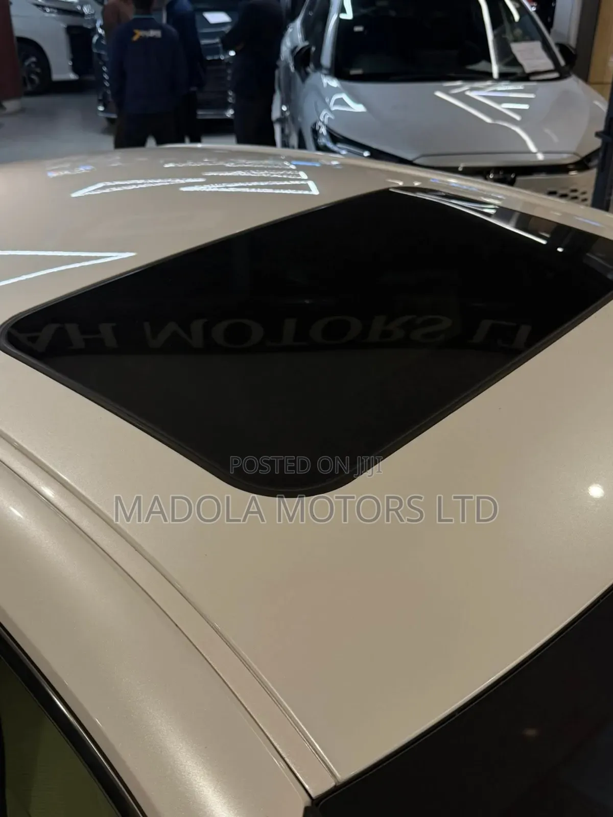 Toyota Crown 2021 White