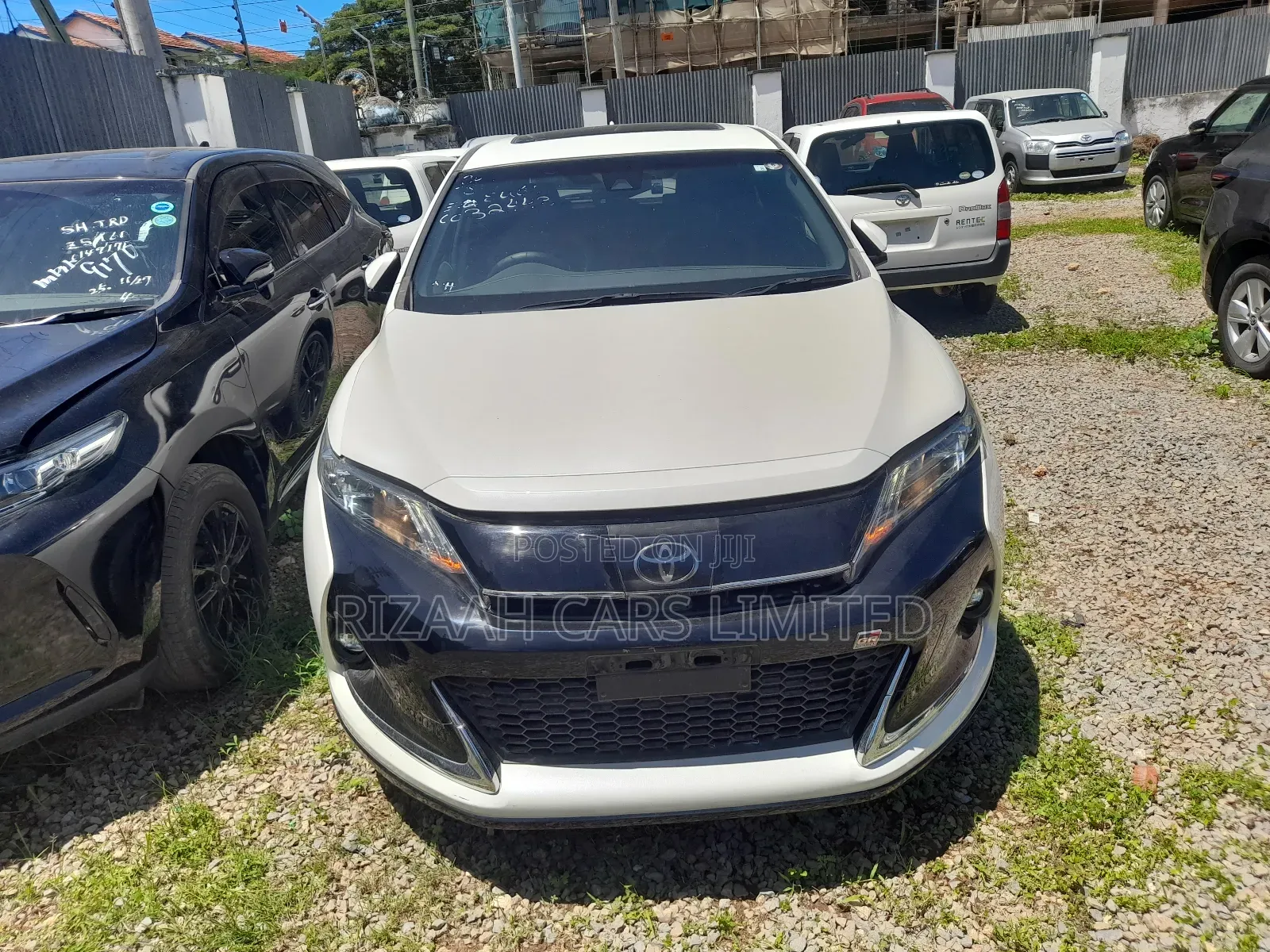 Toyota Harrier 2.0 Turbo GR Sport 2018 White