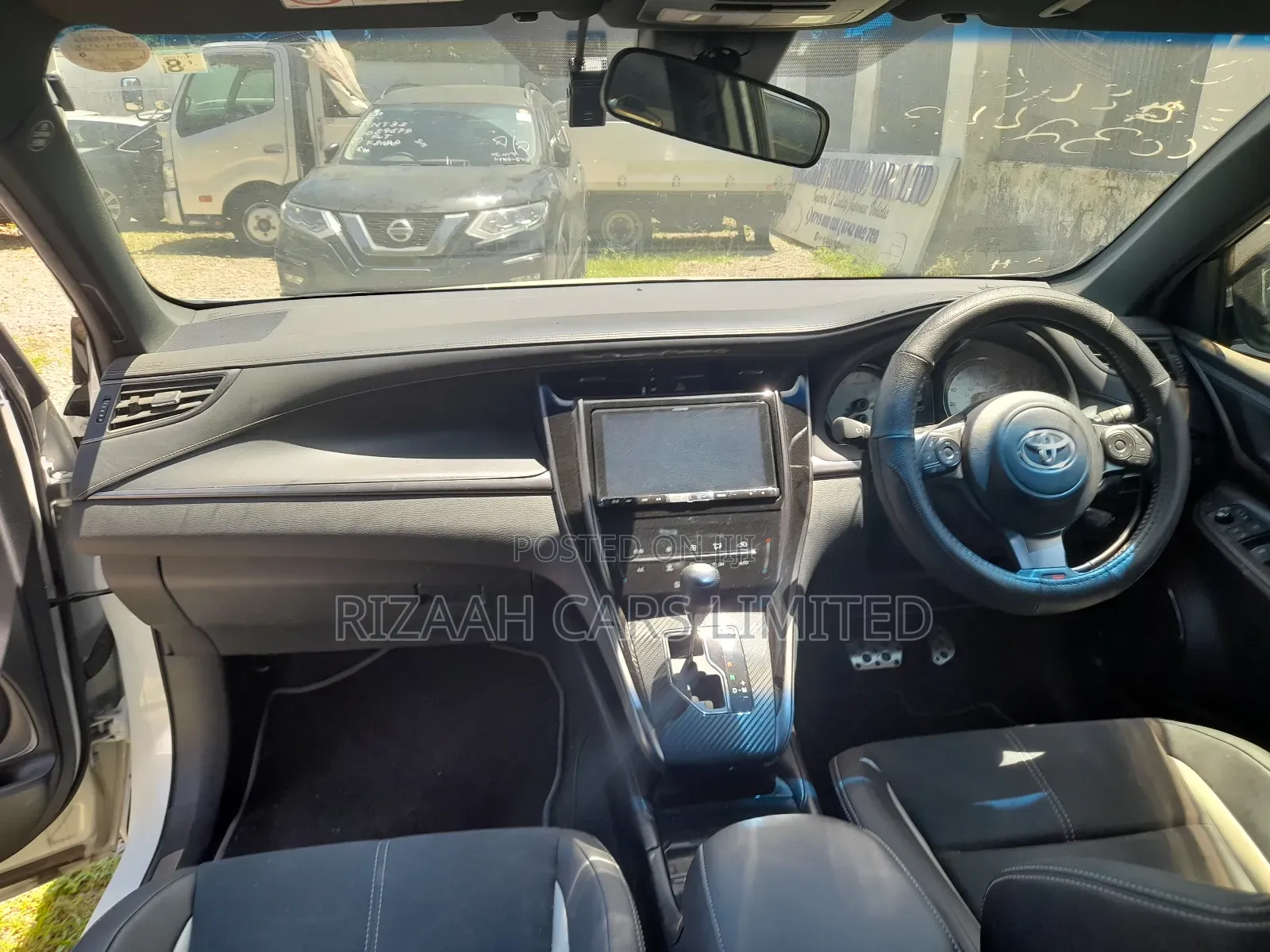 Toyota Harrier 2.0 Turbo GR Sport 2018 White
