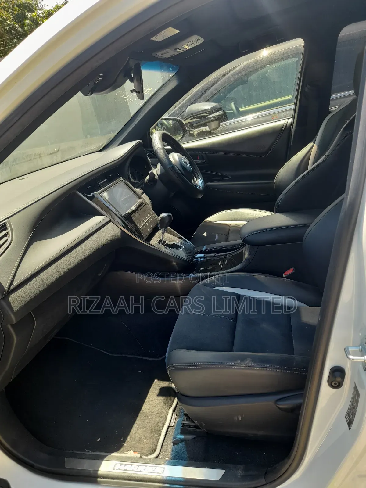 Toyota Harrier 2.0 Turbo GR Sport 2018 White