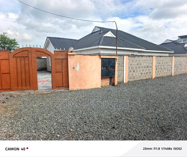 3bdrm Bungalow in Mwihoko, Kamakis for rent - thumbnail 2