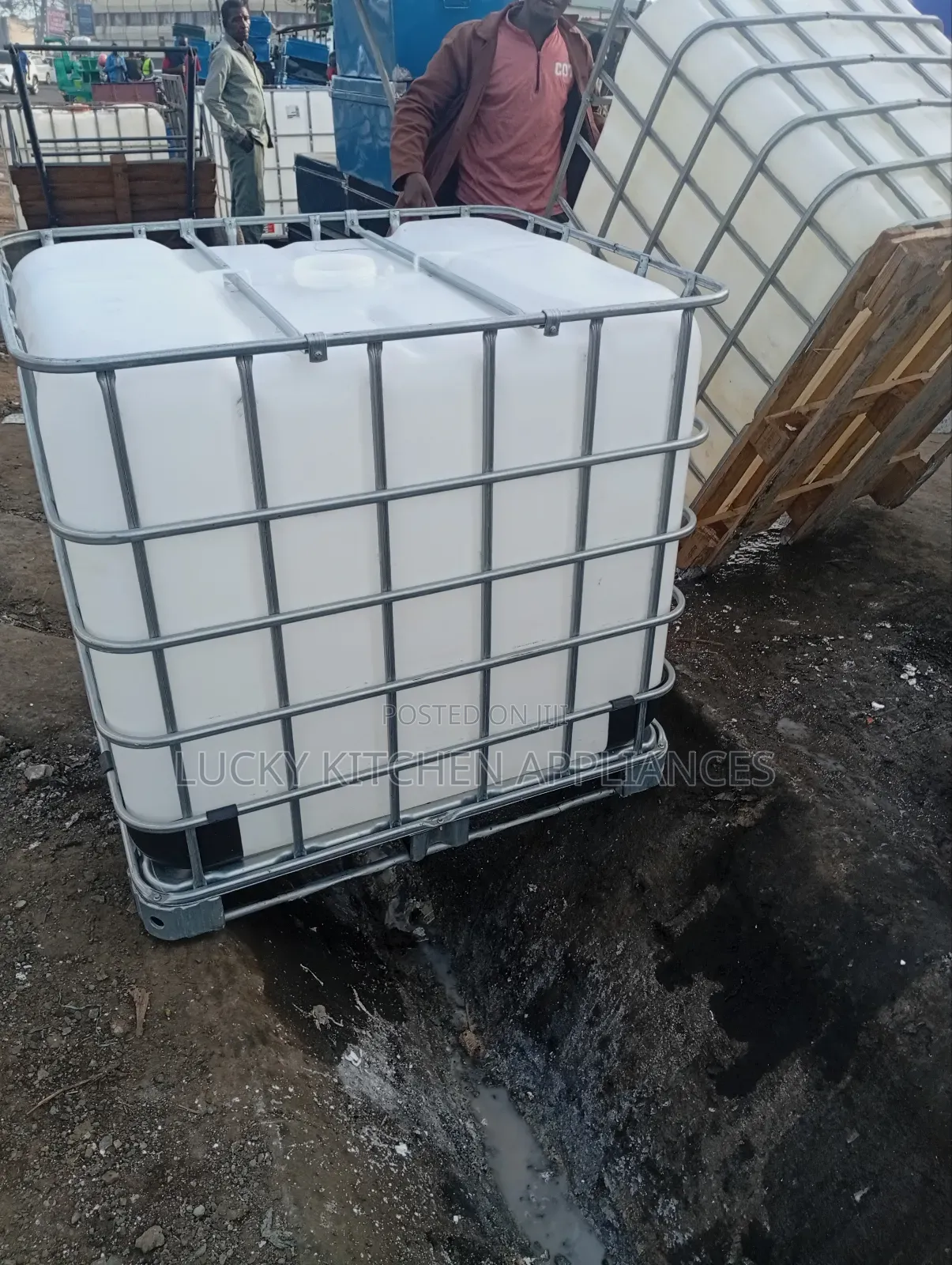 Best Quality Water Storage Cage.