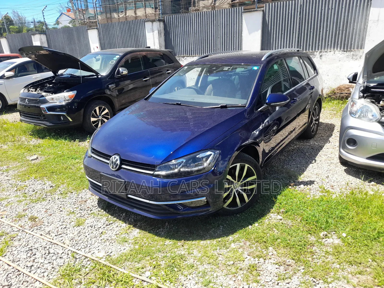 Volkswagen Golf Variant 2018 Blue