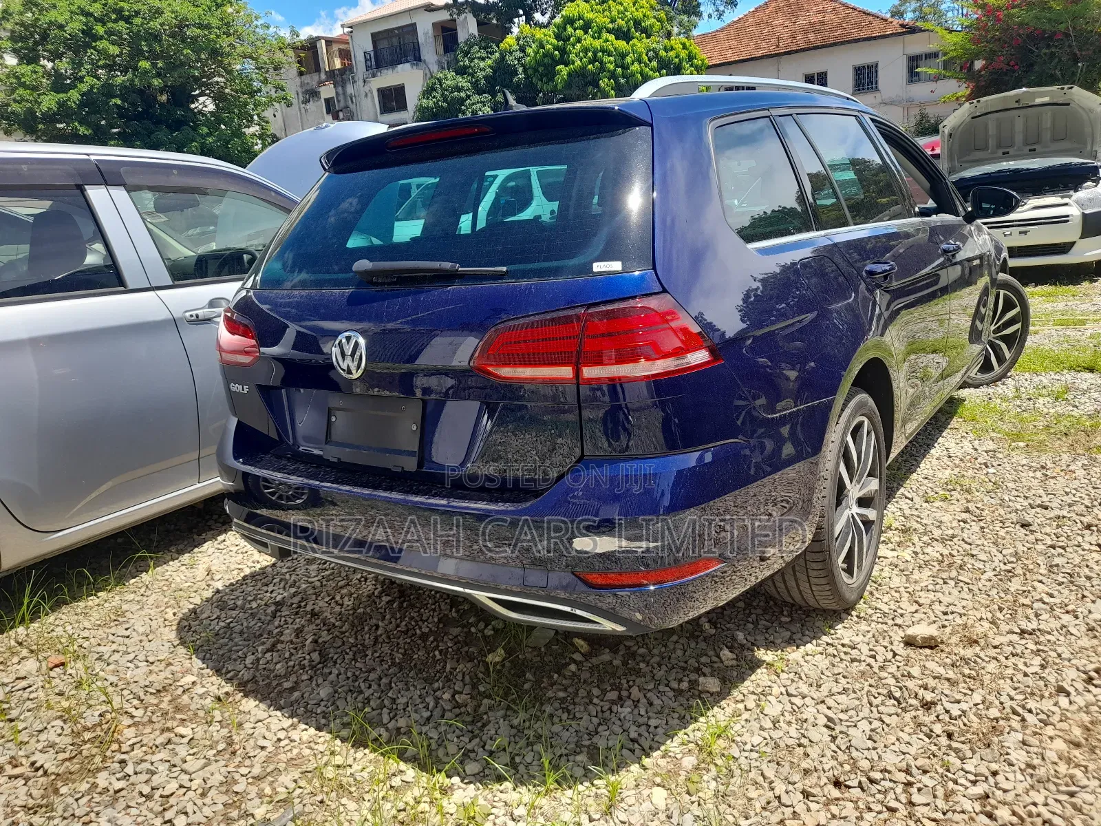 Volkswagen Golf Variant 2018 Blue