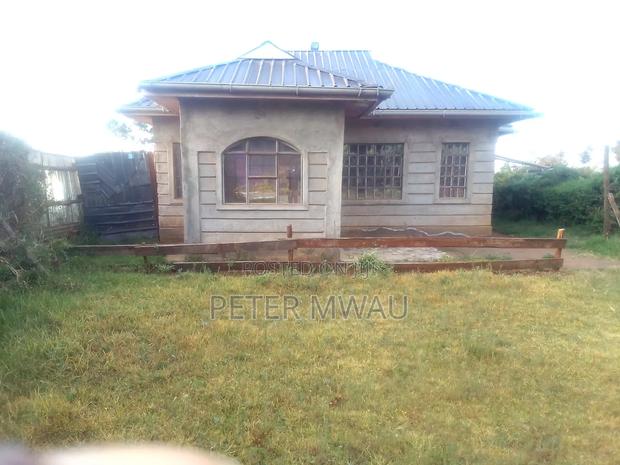 2bdrm House in Kamuthu Kawa, Thogoto for sale