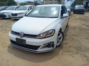 Volkswagen Golf GTI 2.0T S 2018 White