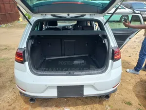 Volkswagen Golf GTI 2.0T S 2018 White