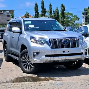 Toyota Land Cruiser Prado 2020 Silver