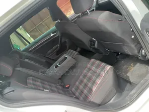 Volkswagen Golf GTI 2.0T S 2018 White