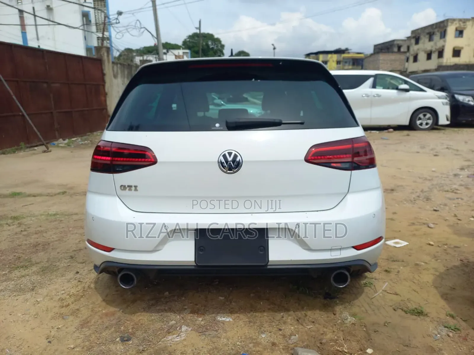 Volkswagen Golf GTI 2.0T S 2018 White