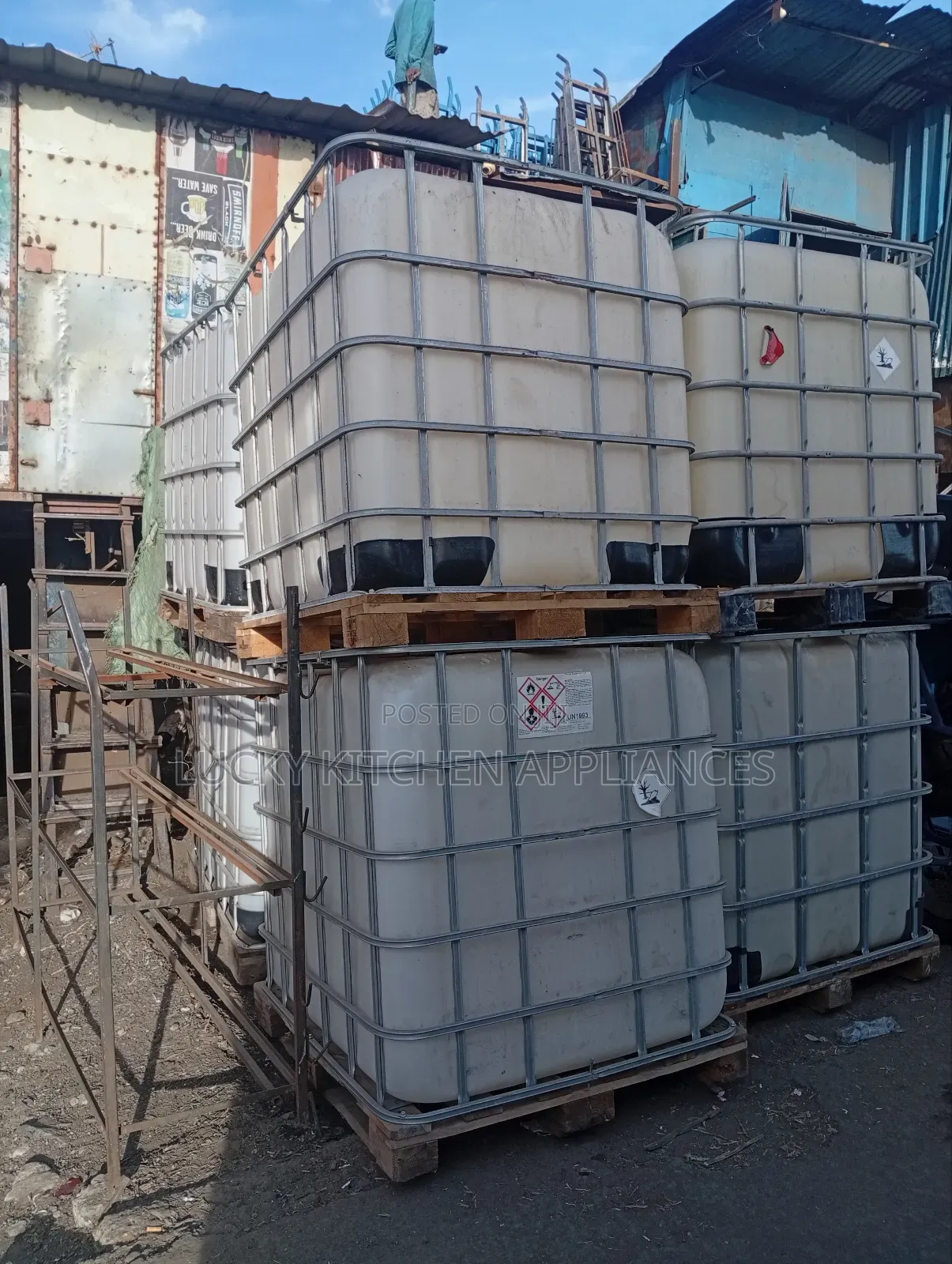 Water Storage Cage.