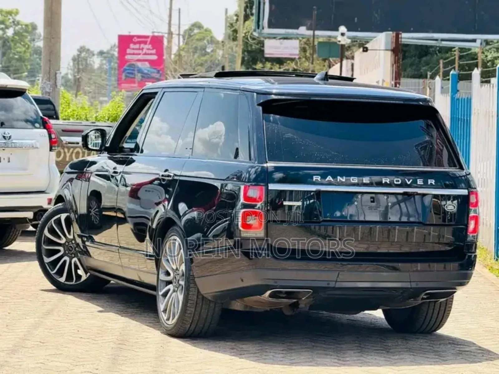 Land Rover Range Rover Vogue 2019 Matt Black