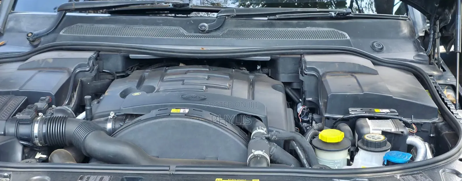 Land Rover Discovery 2010 Black