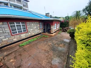 3bdrm Bungalow in Kidfarmaco for rent