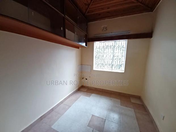3bdrm Bungalow in Kidfarmaco for rent - thumbnail 17