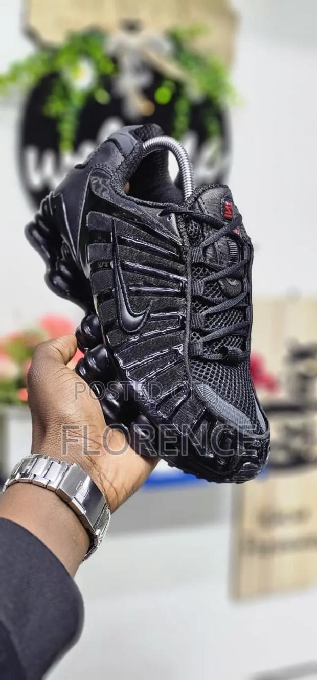 Nike Shox Sneakers - thumbnail 4