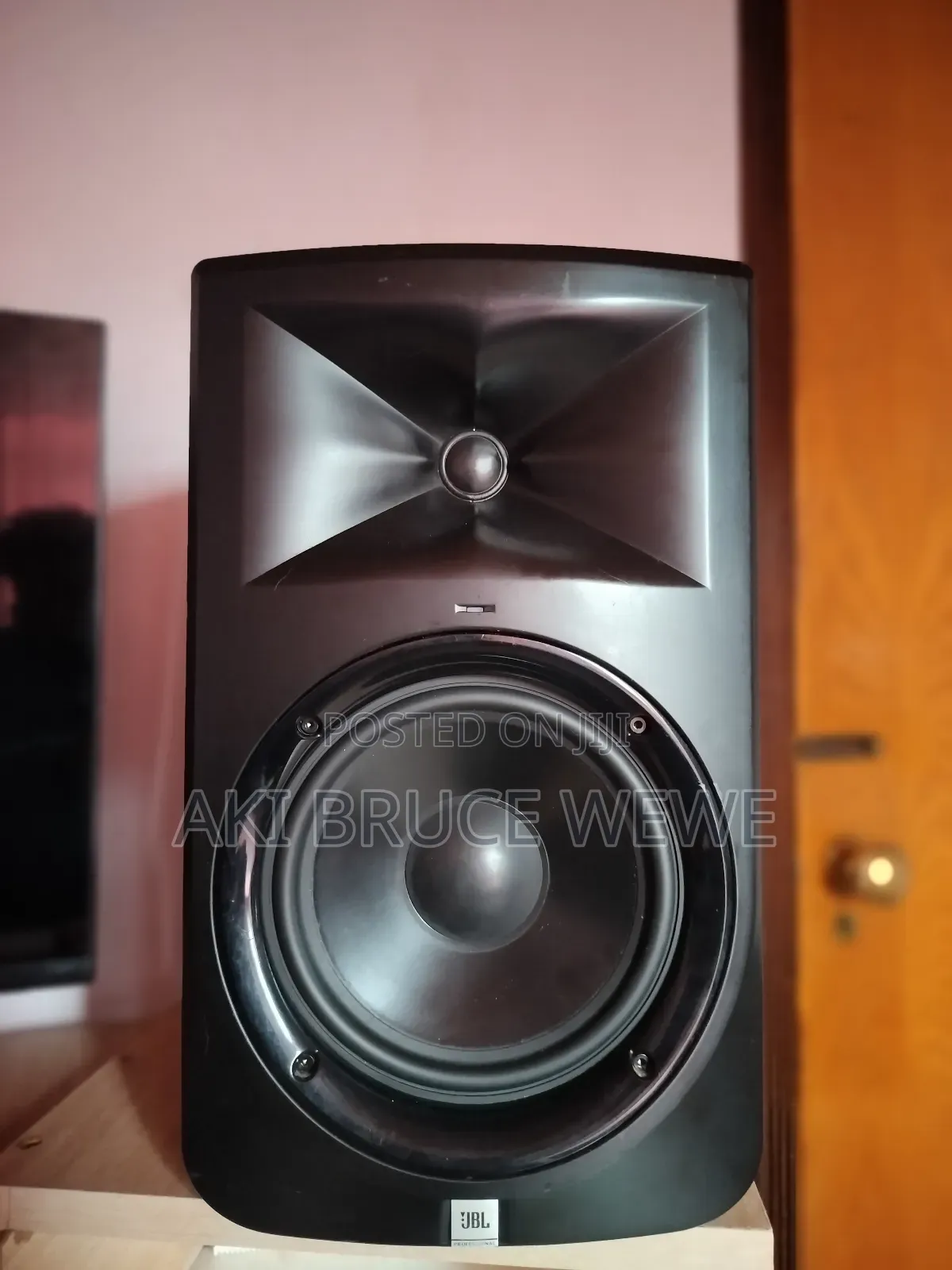 JBL Studio Monitors 8inch