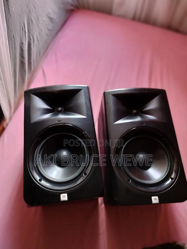 JBL Studio Monitors 8inch - thumbnail 10
