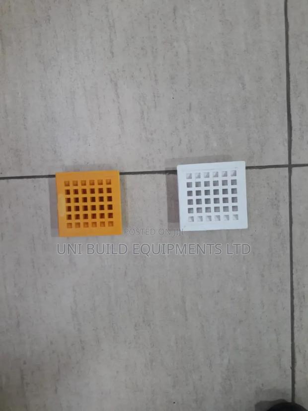 Road Stud /Cat Eyes (Yellow White) - thumbnail 2