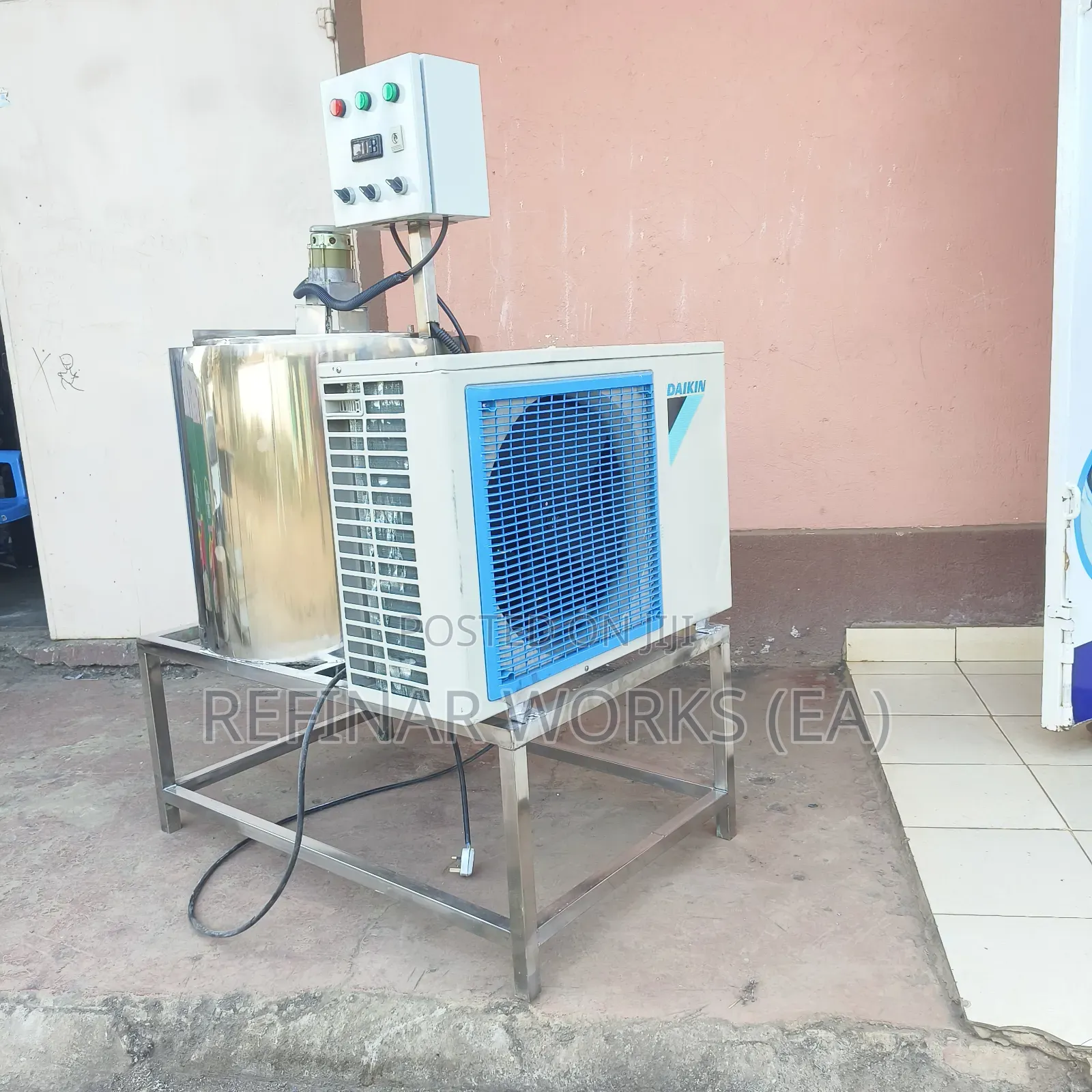 Industrial Cooling Heating Tank With Agitator – Food Chemical Use
