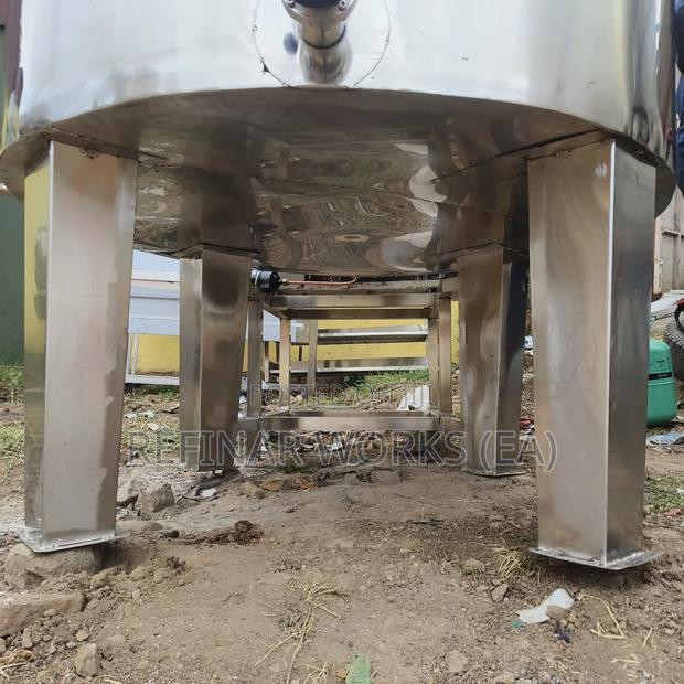 Industrial Cooling Heating Tank With Agitator – Food Chemical Use - thumbnail 9