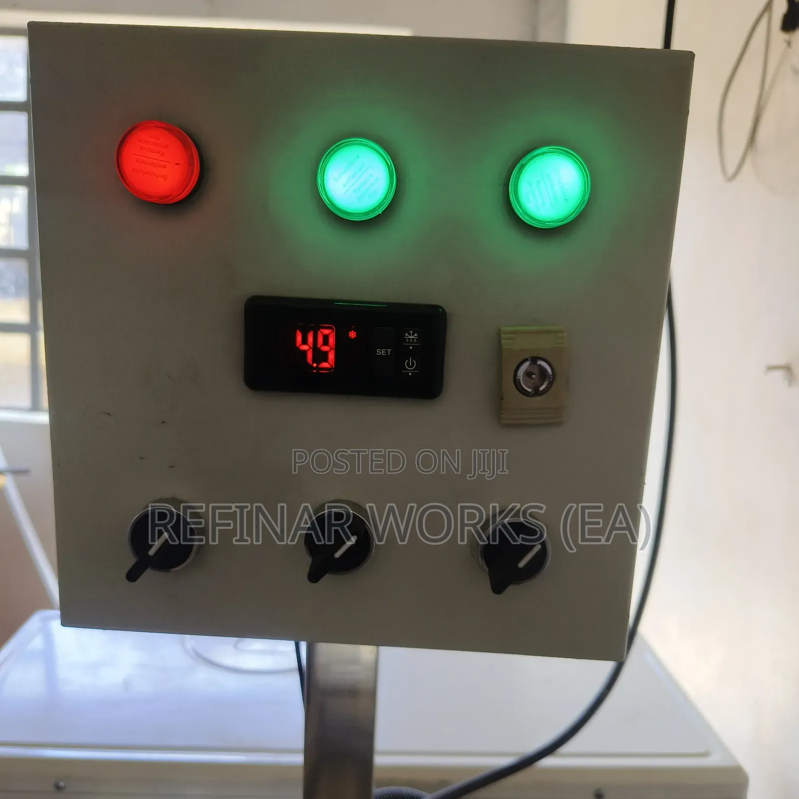 Chemical Mixing Tank With Agitator, Heating Jacket Control Panel