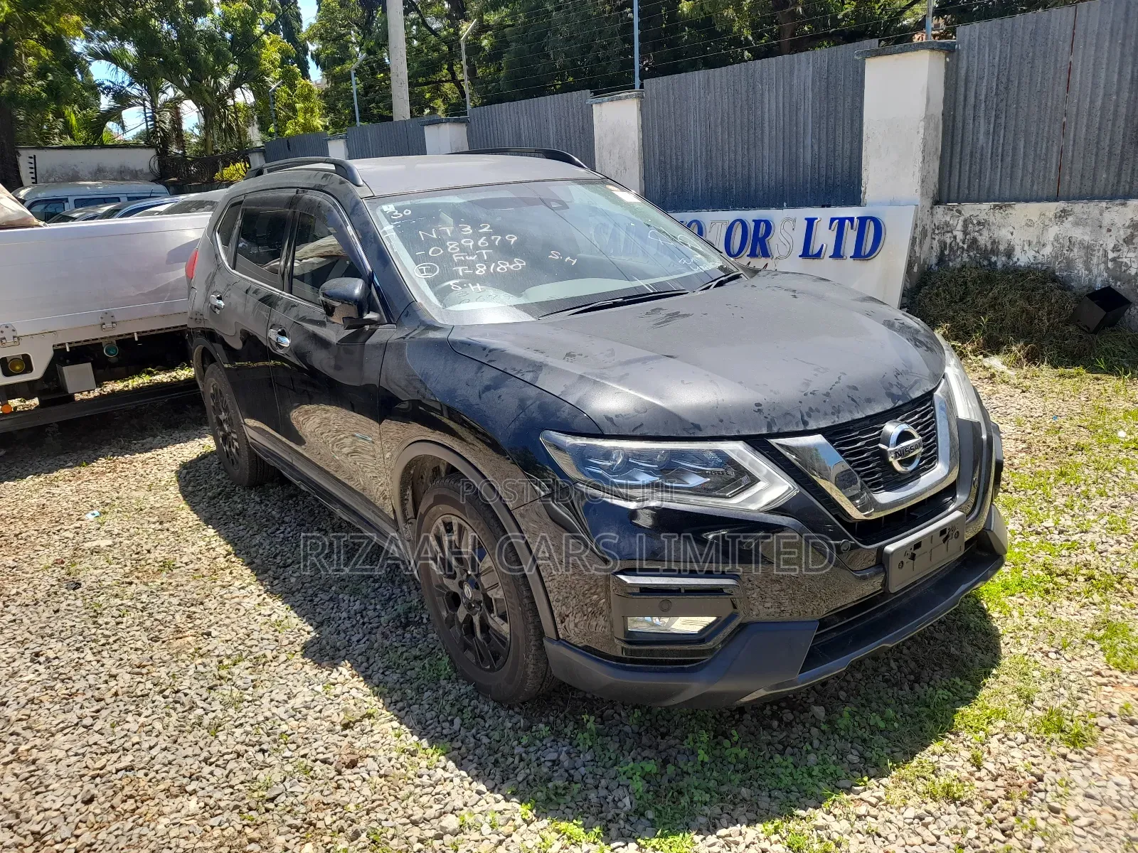 Nissan X-Trail 2.0 Petrol AWD 2018 Black