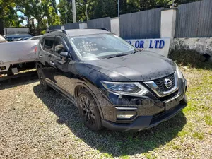 Nissan X-Trail 2.0 Petrol AWD 2018 Black