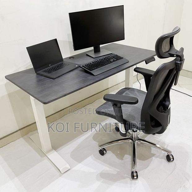 Office Desk; 120cm Spaciuous Adjustable Flexible Height Desk