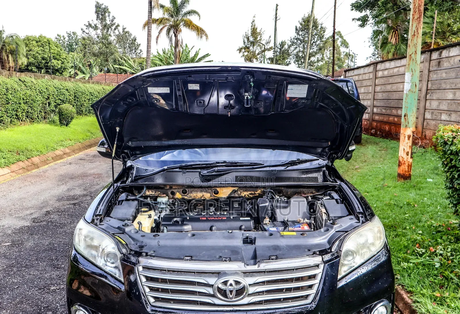 Toyota Vanguard 2012 Black