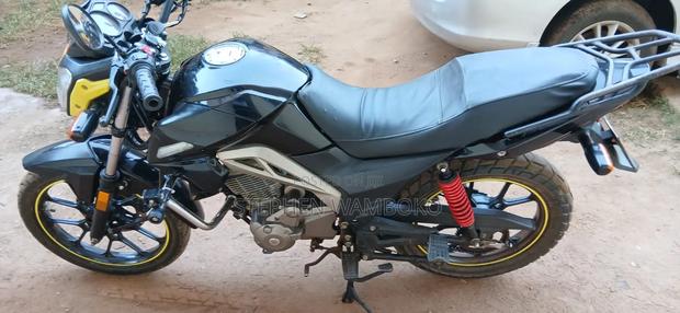 Beth 2021 Black - thumbnail 2