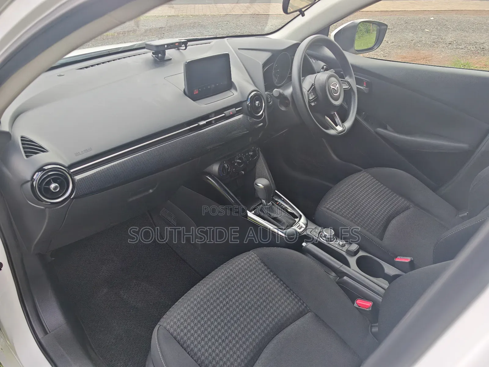 Mazda Demio 2019 White