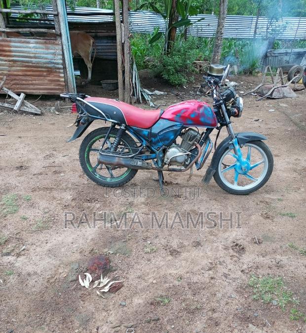 Honda CB 2021 Red - thumbnail 3