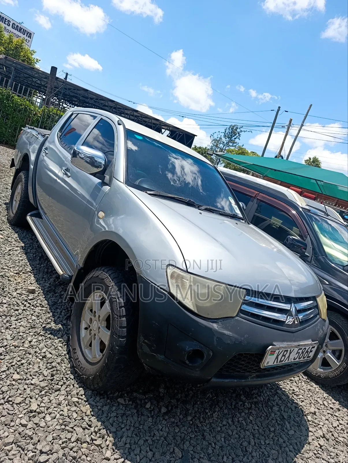 Mitsubishi L200 2012 Silver