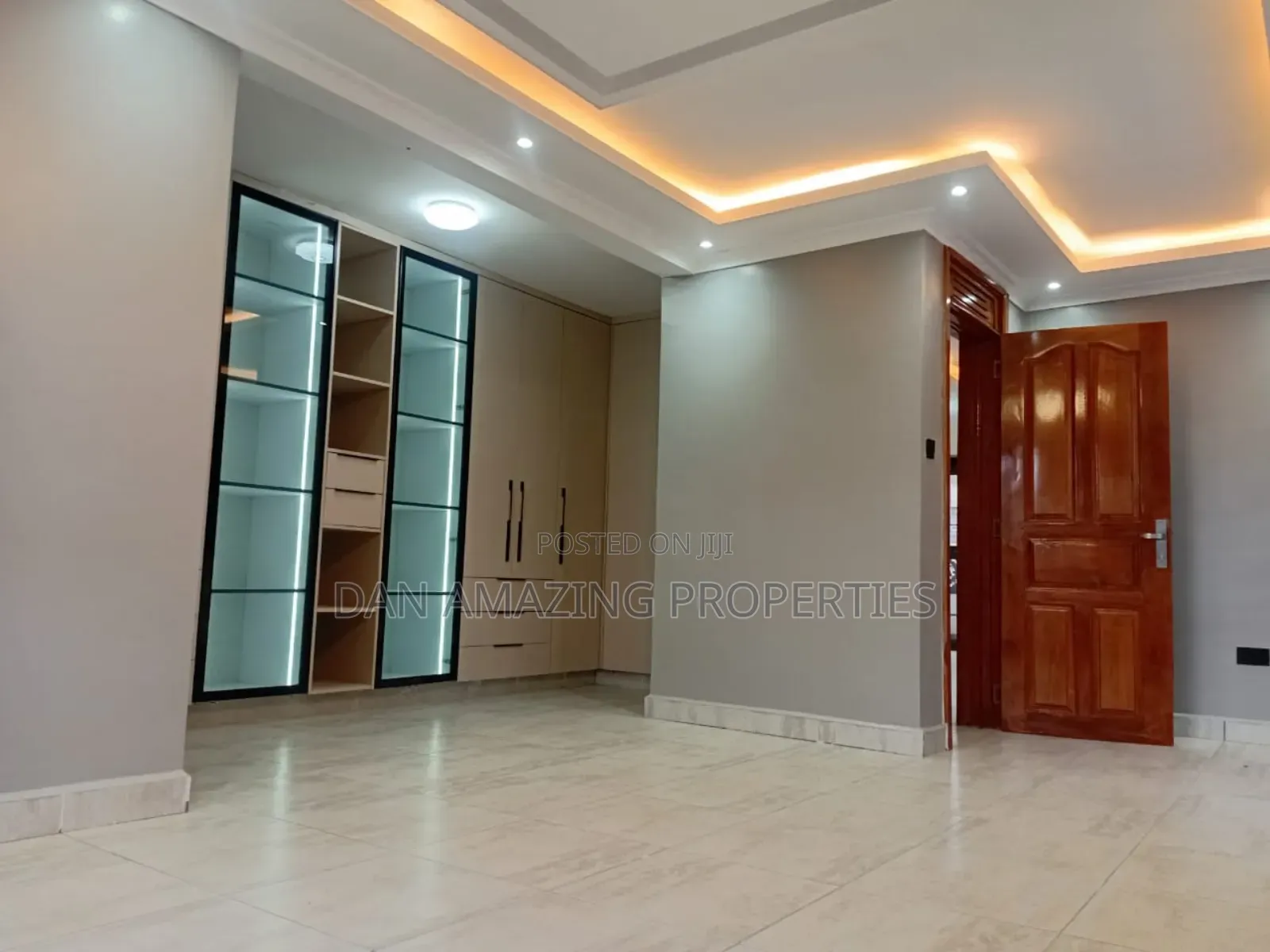 4bdrm Maisonette in Bypass, Kamakis for rent