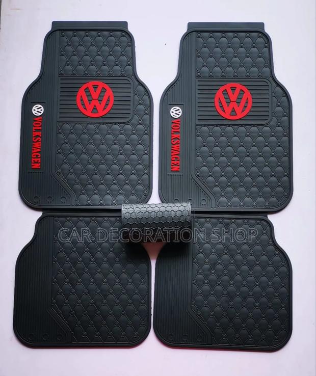 Volkswagen Floor Rubber Protector Mats With Logo