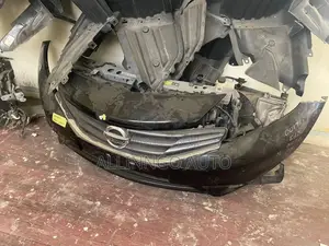 Nissan Note Nosecut