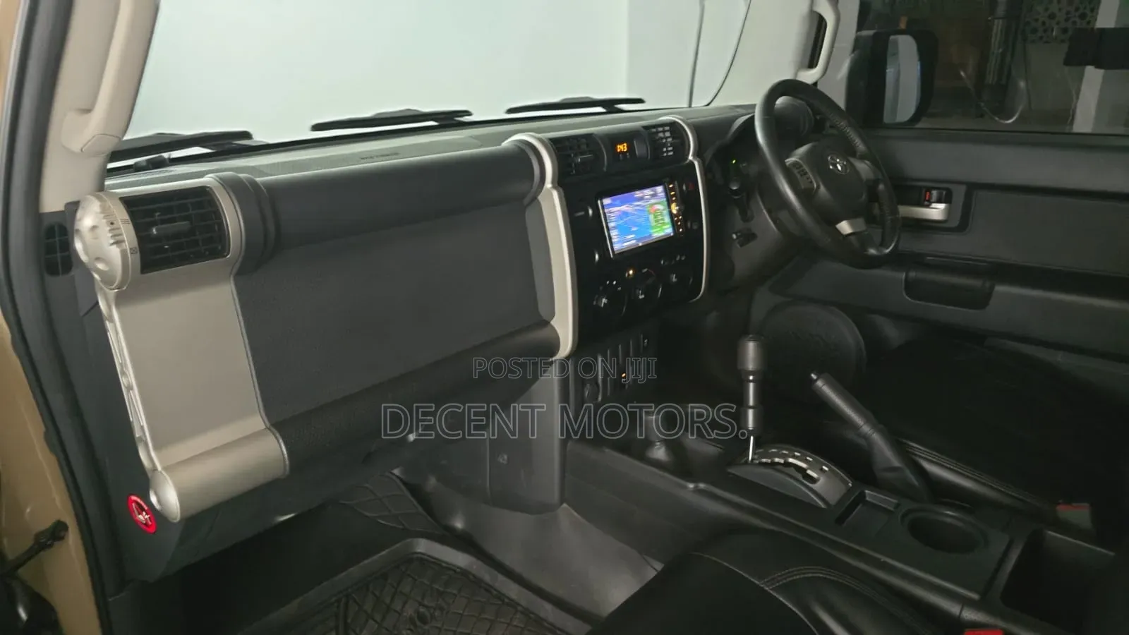 Toyota FJ Cruiser 2017 Beige