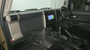 Toyota FJ Cruiser 2017 Beige