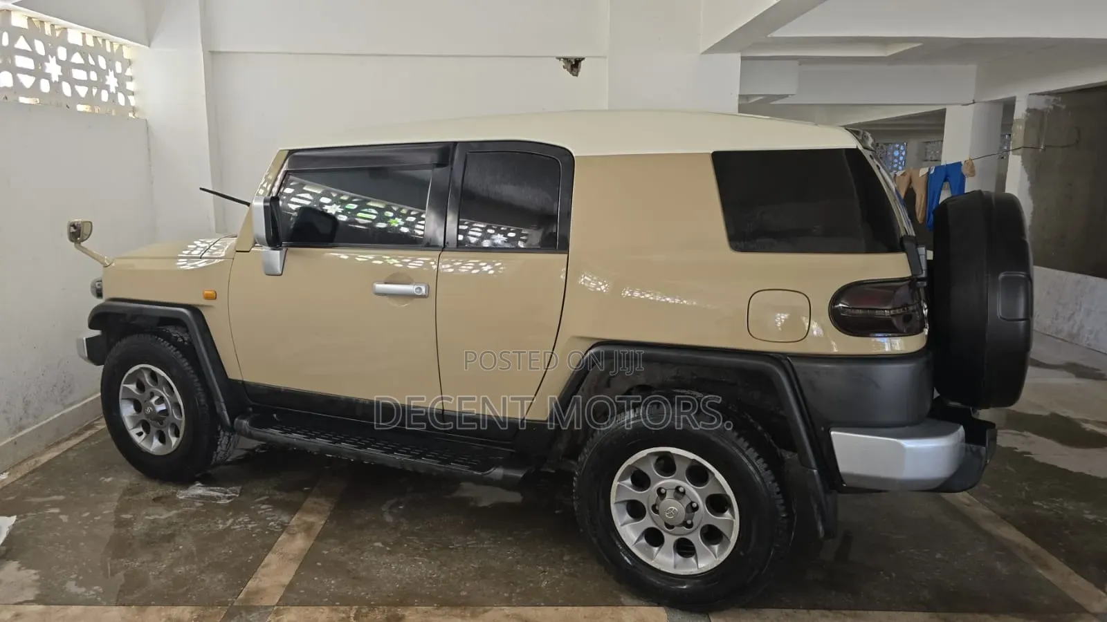 Toyota FJ Cruiser 2017 Beige