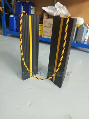 Twin Aircraft Wheel Chocks With Rope