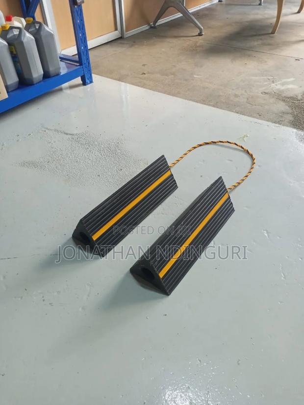 Commercial Aircraft Wheel Chocks