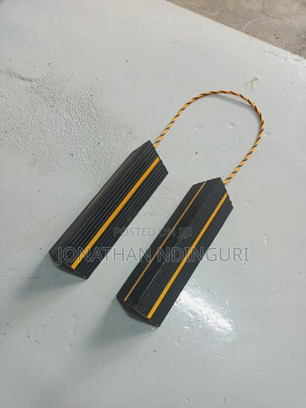 Universal Aircraft Wheel Chocks - main view