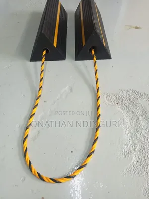 Universal Aircraft Wheel Chocks