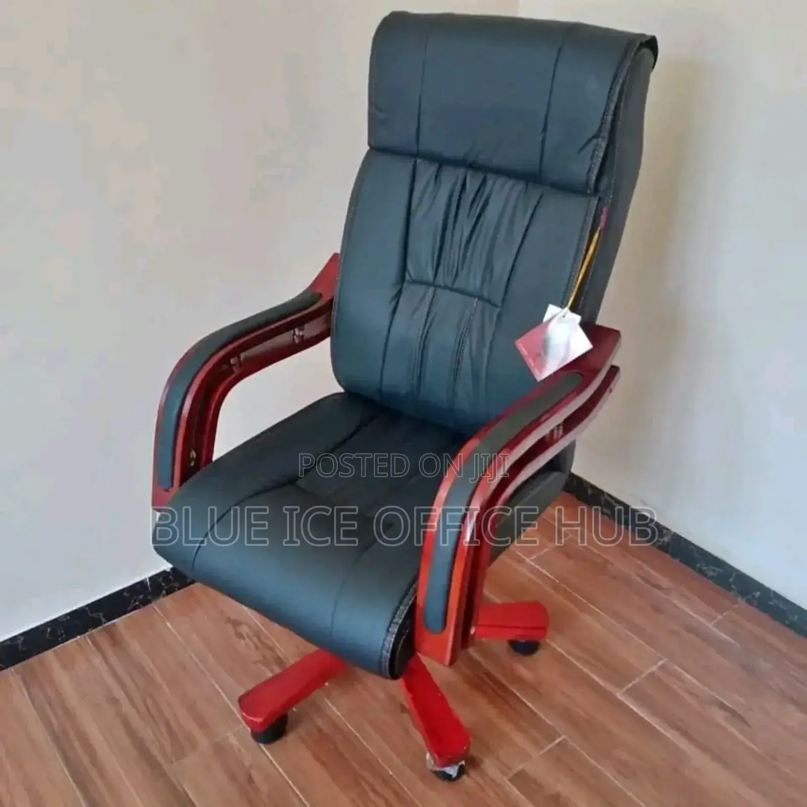Office Executive Chair With Wooden Armrest