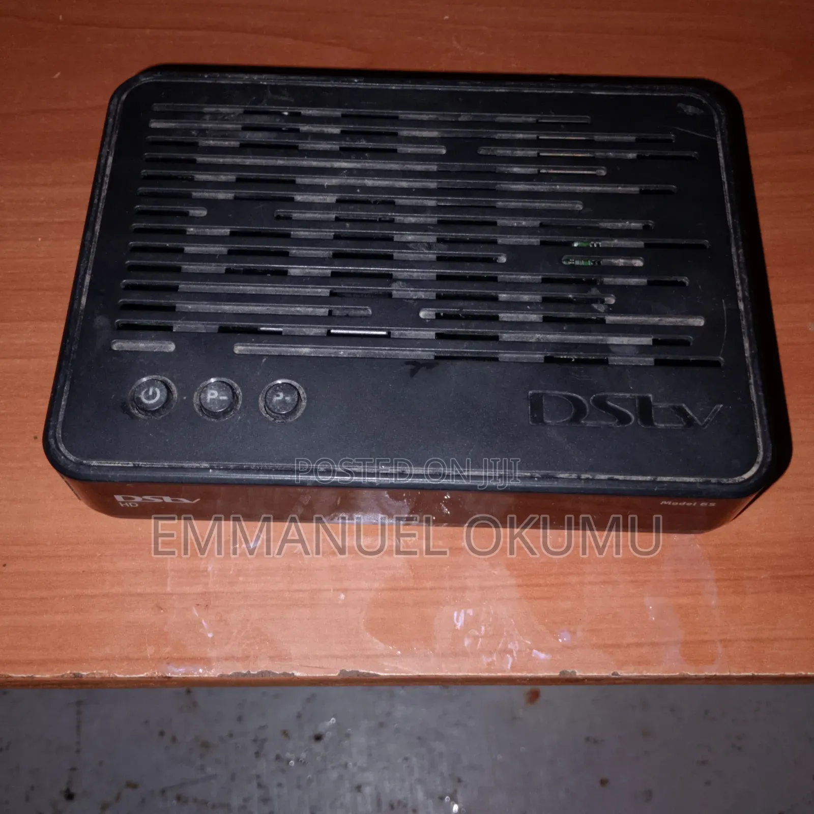 DSTV Decoder Plus Dish