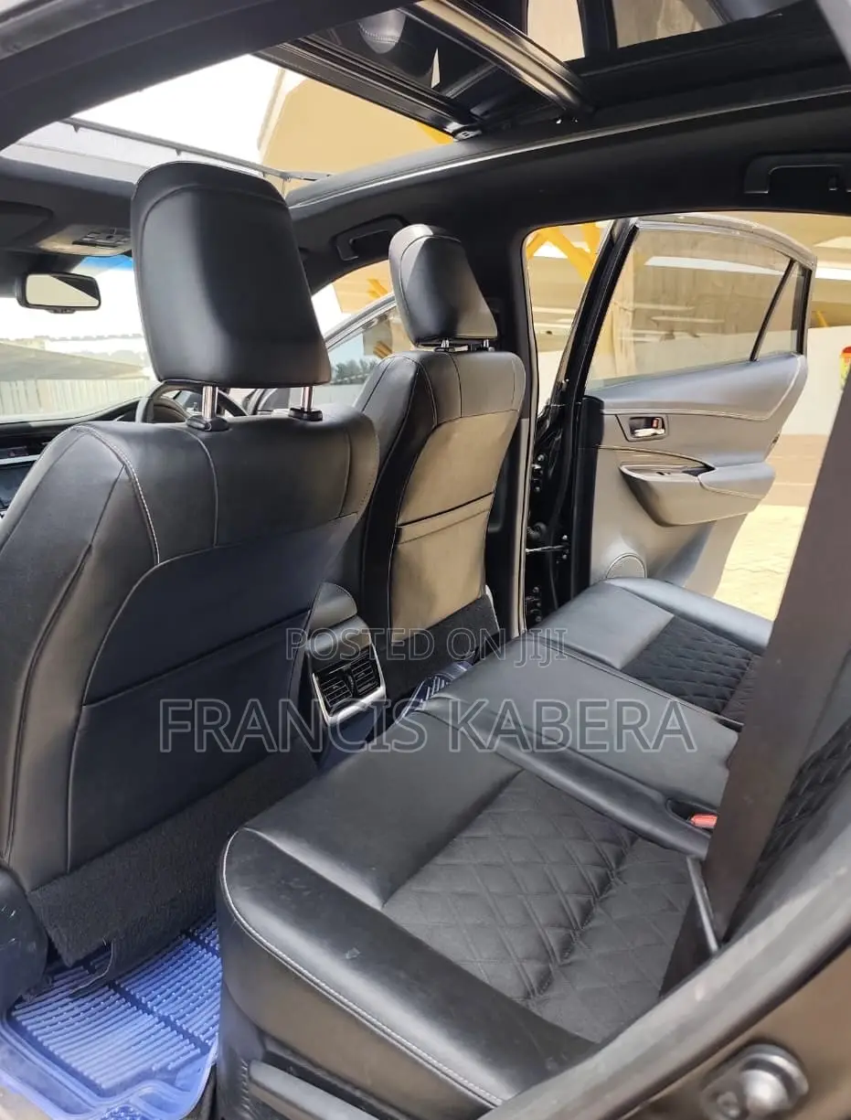 Toyota Harrier 2022 Black