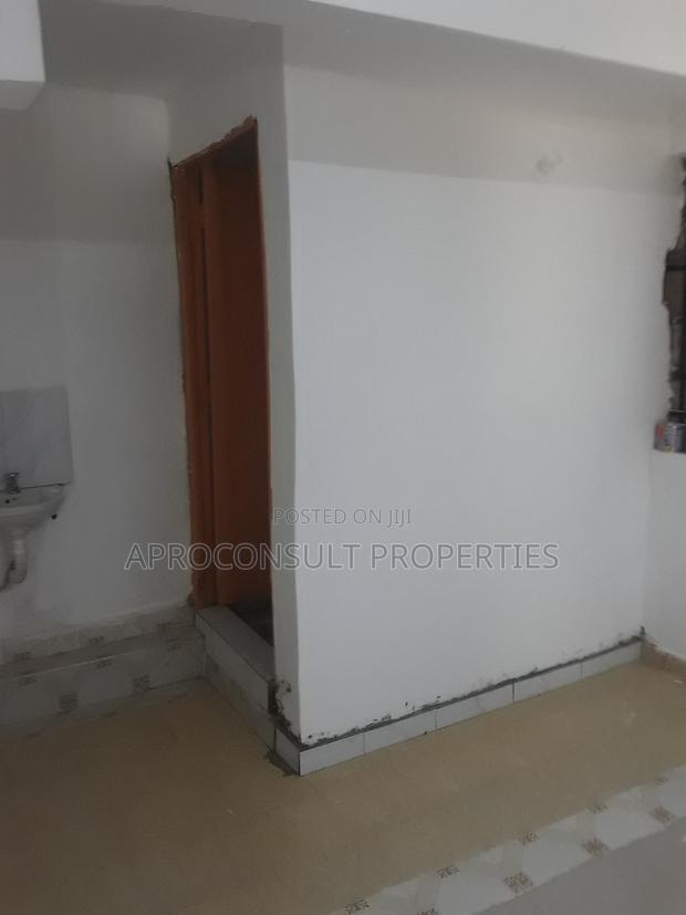 Shop to Let in Roysambu Lumumba Dirive Rent 