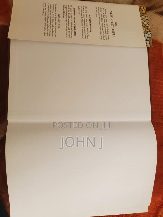 NKJV Study Bible Full-Color by Thomas Nelson - thumbnail 2